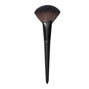 Morphe Fluffy Fan Highlighter Brush – Extra-Wide Makeup Brush with Multifunctional Tip – Cutting-Edge Synthetic Bristles for Product Pickup & Laydown – 100% Vegan – V112 (1 Count)